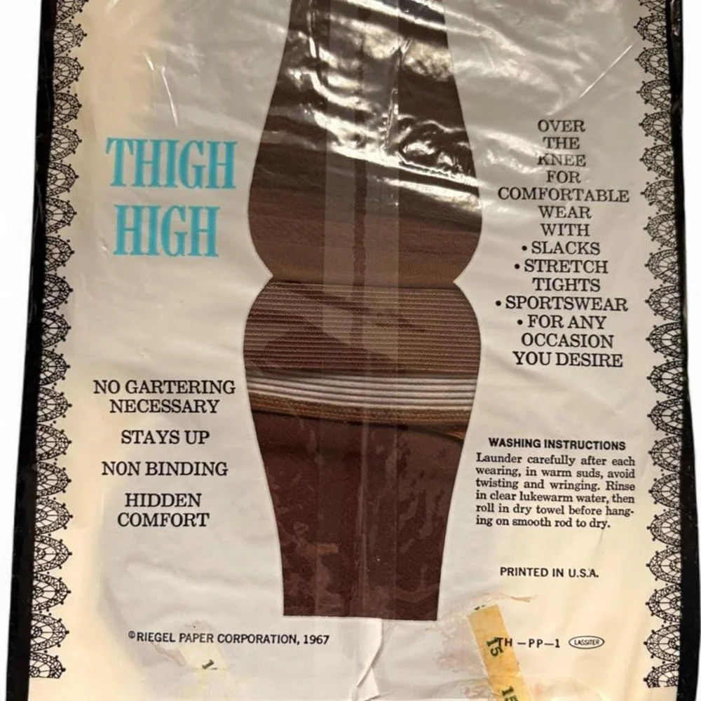 Vintage Pantyhose 1967 Riegel Corporation Thigh High Seamless Stretch Stockings